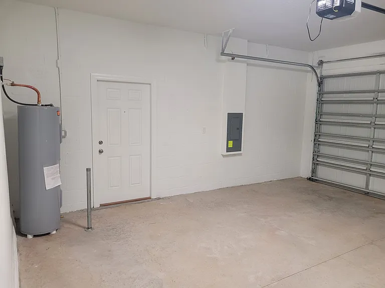 10814 Fort White Ct #10814 — Photo 11
