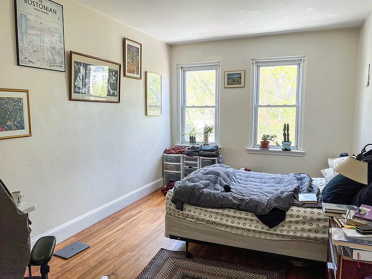 27 Lanark Rd #4 — Photo 10