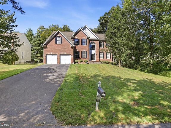 2nd image of 3110 Krista Ct
