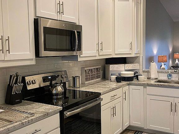 5th image of 9630 Club South Cir Unit 6305