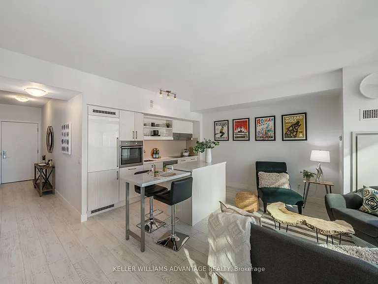 39 Sherbourne St #808 — Photo 5