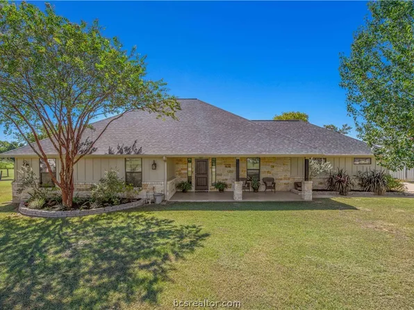 8748 Tejas Ranch Loop, Bryan, TX 77808