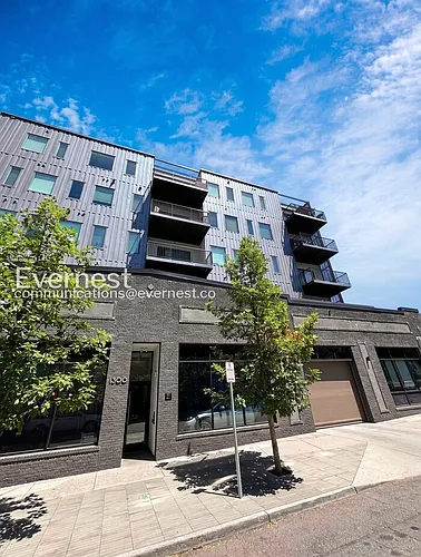 1300 N Ogden St Photo 1