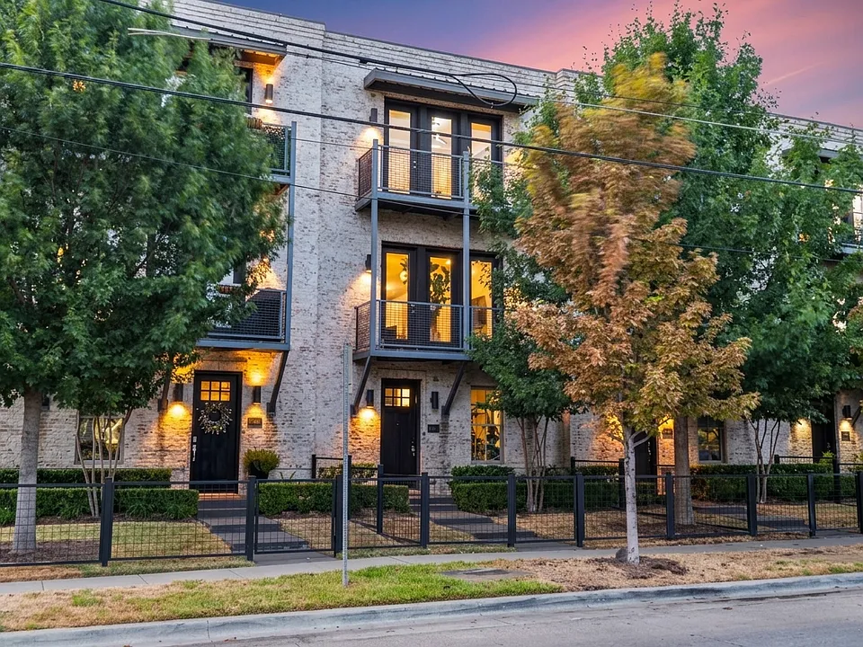 2817 Shelby Ave