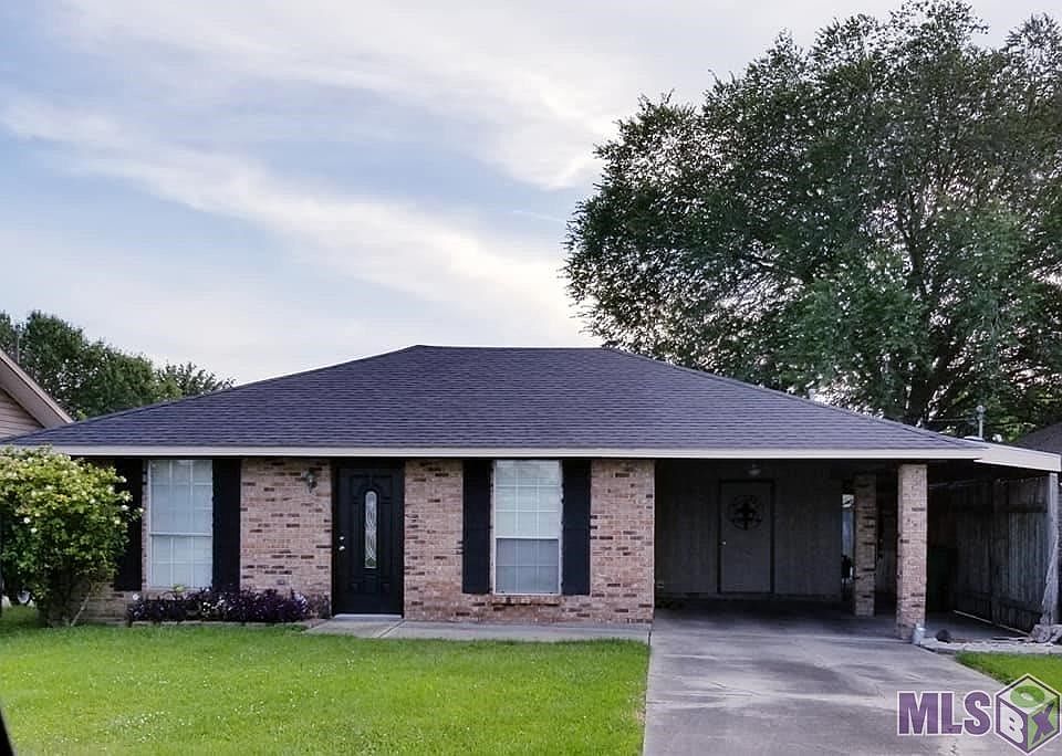 1st image of 23947 Florence Dr