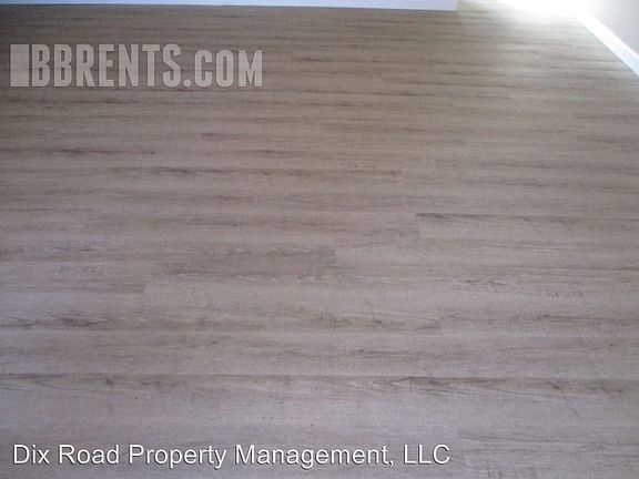 4th image of 10793 Cragview Ct