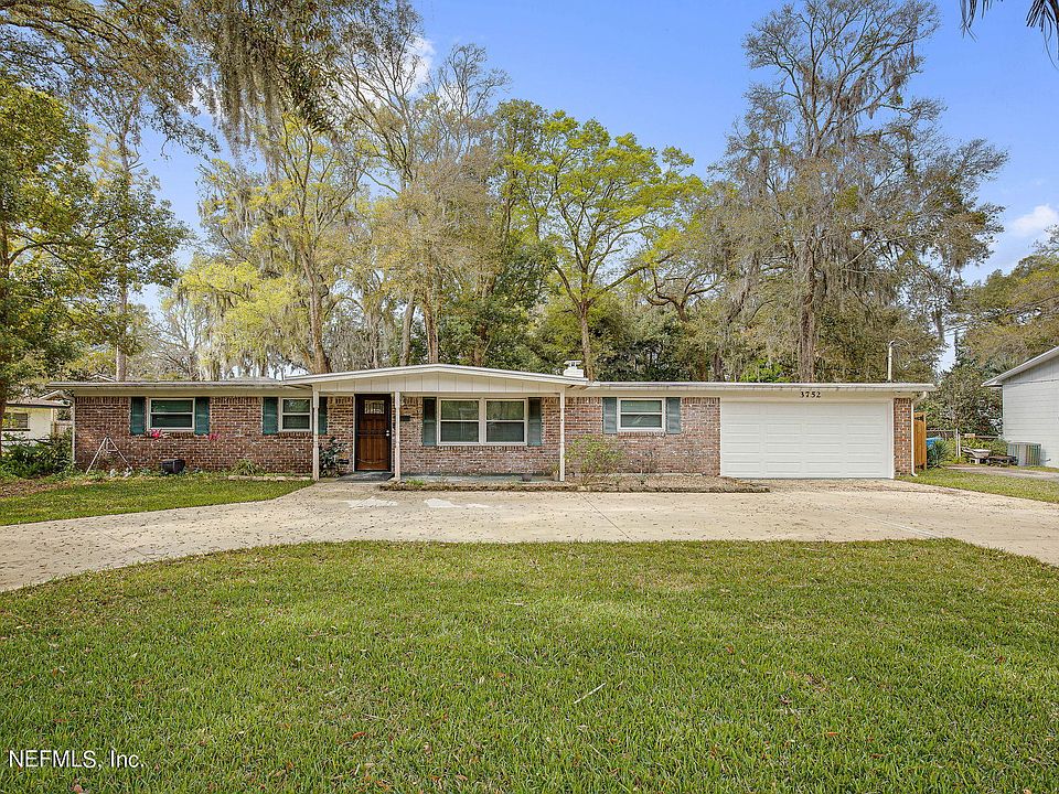 1st image of 3752 UNIVERSITY Boulevard