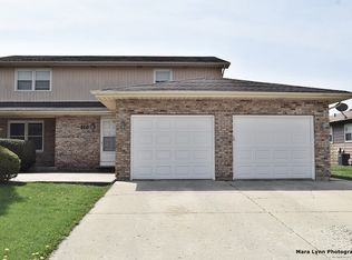 308 Maple St #B, Sugar Grove, IL 60554