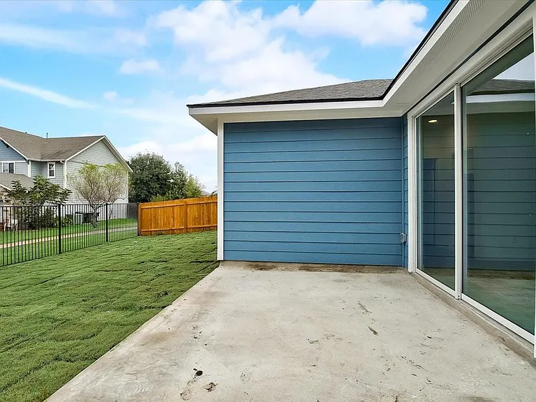 117 Lacey Oak Loop — Photo 33