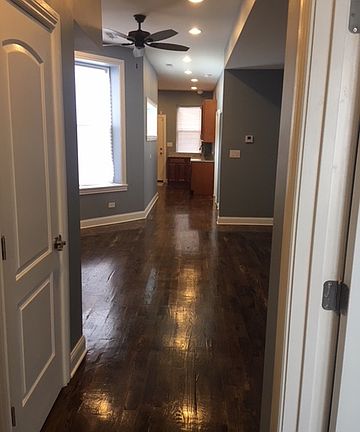 2nd image of 4218 W Van Buren St
