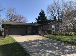 2000 Hillcrest Ave, Plymouth, IN 46563