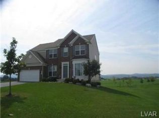 8410 Lockwood Rd, Breinigsville, PA 18031