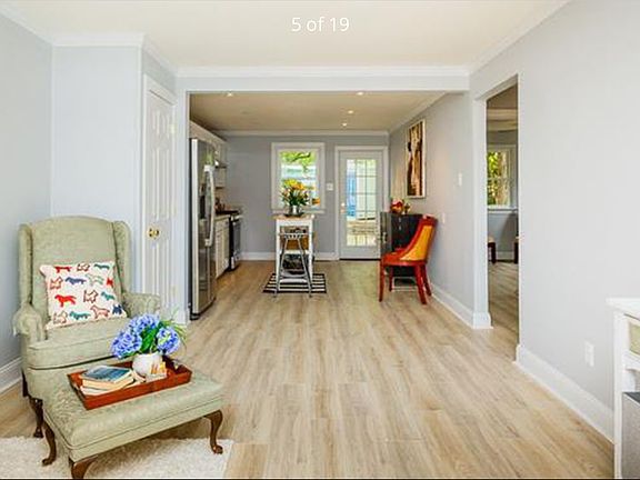 2nd image of 603 W 21st St #601