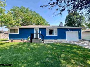 1760 A St, Gering, NE 69341
