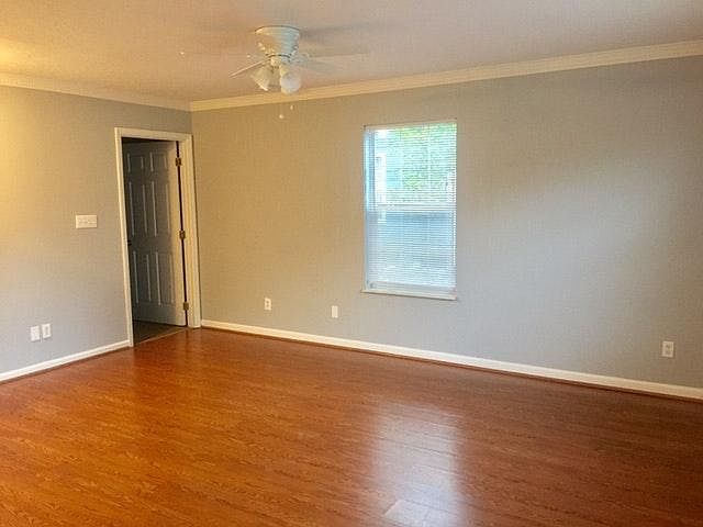 1st image of 2703 W Glenwood Ave