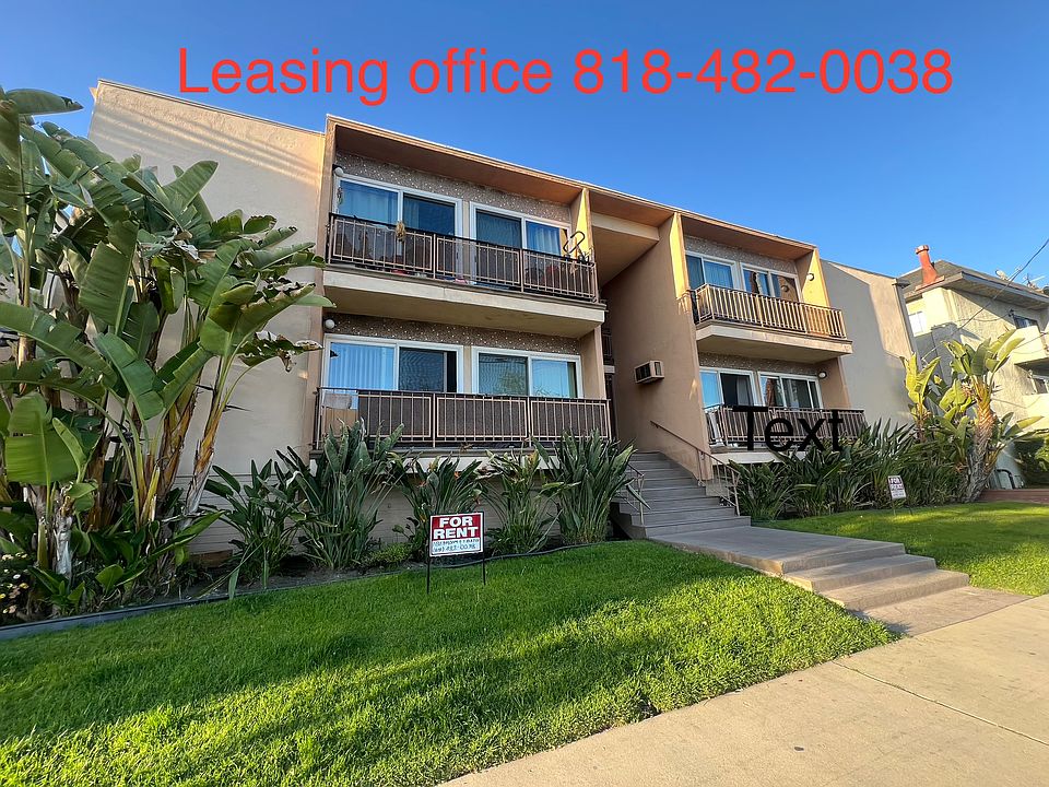 1st image of 13031 Oxnard St #3
