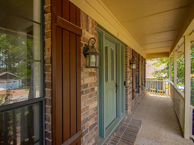 17 Laver Cir — Photo 4