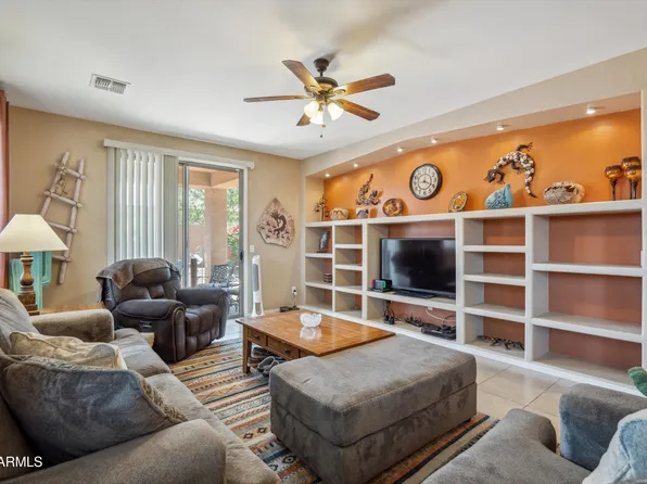 4553 W KIRKLAND Avenue, San Tan Valley, AZ 85144
