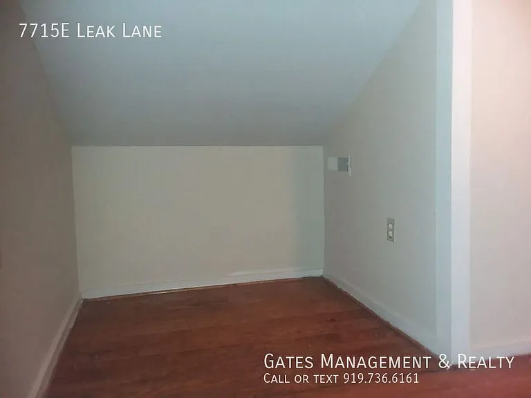 7715 Leak Ln E — Photo 18