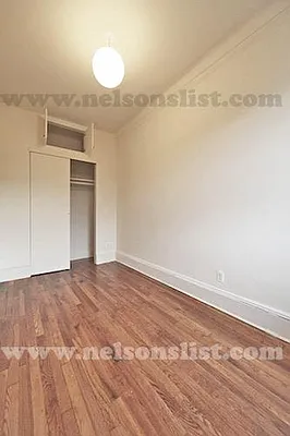 Rented by R New York | media 16