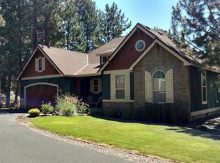 985 E Creek View Dr, Sisters, OR