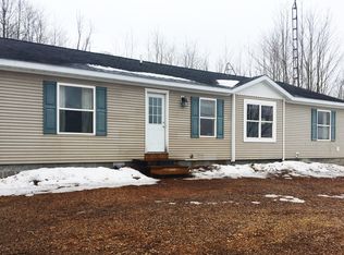 9990 Pickerel Lake Rd, Petoskey, MI 49770