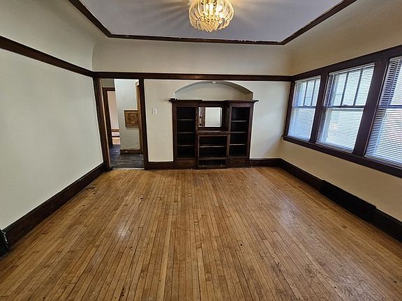 5th image of 2628 N 47th St #1
