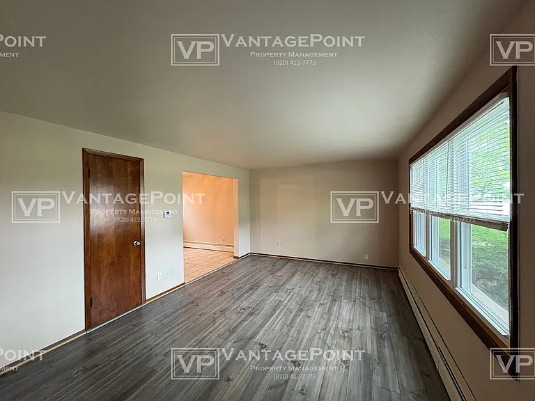 2113 Carstensen Ln — Photo 9