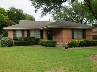 9116 Livenshire Dr, Dallas, TX 75238