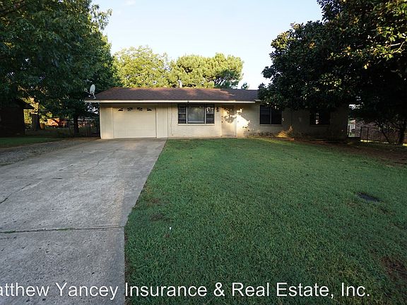 2nd image of 1123 N 26th St