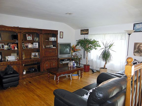 Harwood floors !   