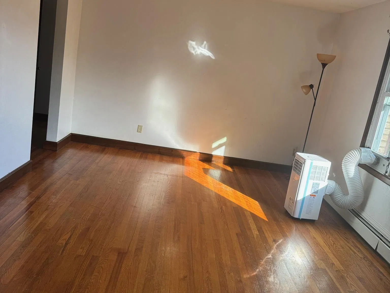 212 Rano Blvd — Photo 3