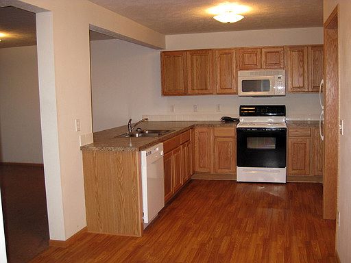 2nd image of 7300 N 18th St #B
