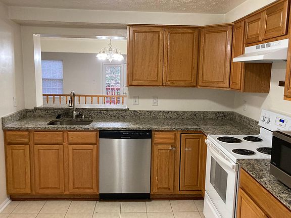 Kitchen 3