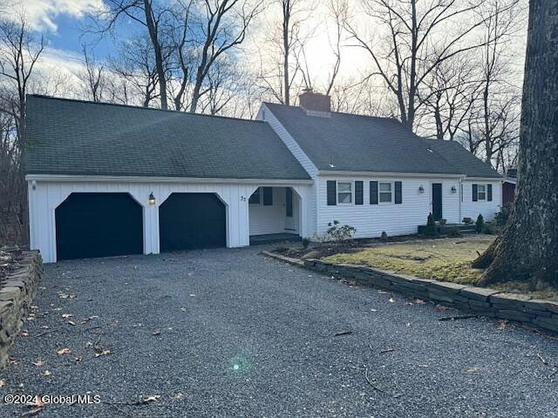 3rd image of 33 Van Winkle Drive