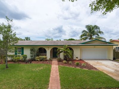 641 Palmetto Dr, Coconut Creek, FL, 33066