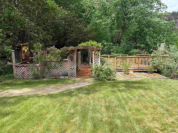 4th image of 7450 Dark Canyon Rd