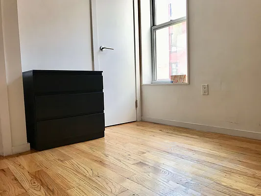Rented by Building Equity Real Estate LLC | media 19