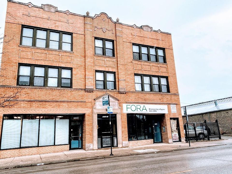 1st image of 6431 N California Ave #3N