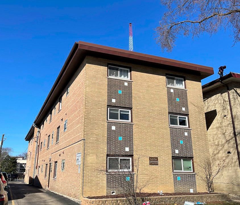1st image of 427 S Euclid Ave APT B