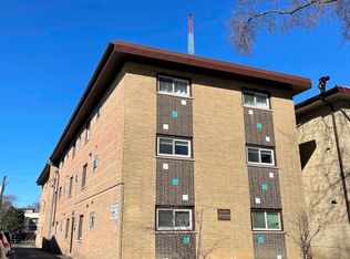 427 S Euclid Ave APT B, Oak Park, IL 60302