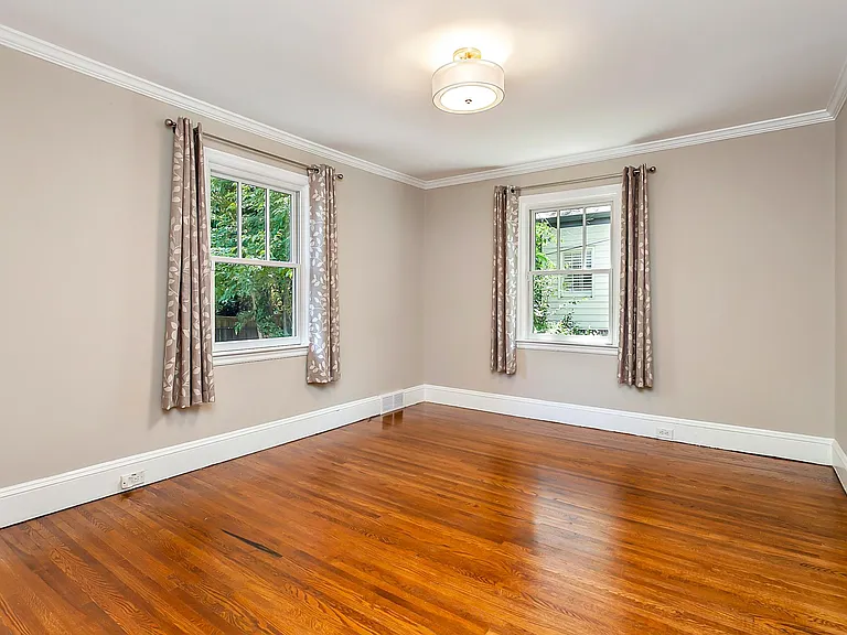 607 Mount Vernon Ave — Photo 8