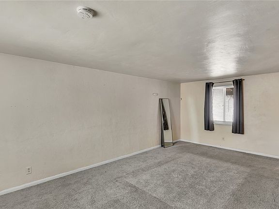 5th image of 811 Clonmel St