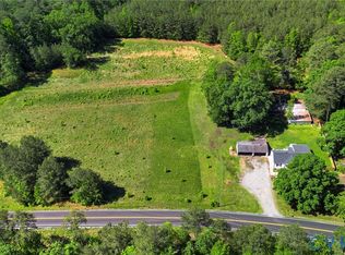 10439 Ashcake Rd, Ashland, VA 23005