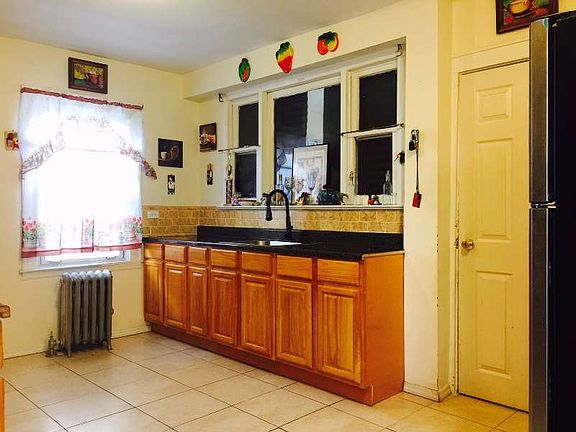 5th image of 17120 144th Ave