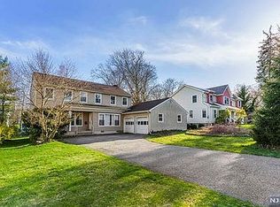 16 Virginia St, Tenafly, NJ 07670