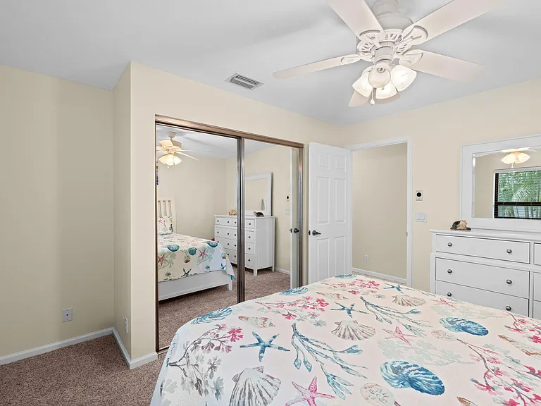 1707 Primrose Ln — Photo 24