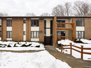 3 Hook Rd UNIT 72H, Poughkeepsie, NY 12601