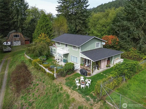 83 Raleigh Road, Port Angeles, WA 98363