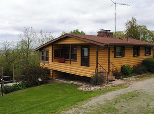 3048 W Stagecoach Trl, Scales Mound, IL 61075
